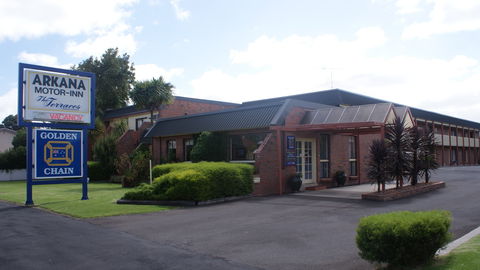Arkana Motor Inn & Terrace Apartments - Accommodation Directory 3