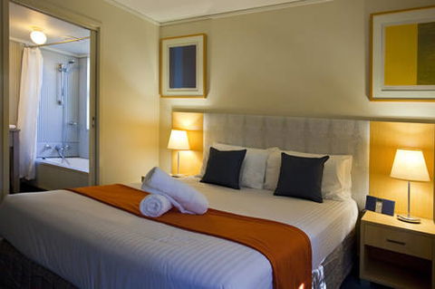 Corrigans Cove - Accommodation Directory 6