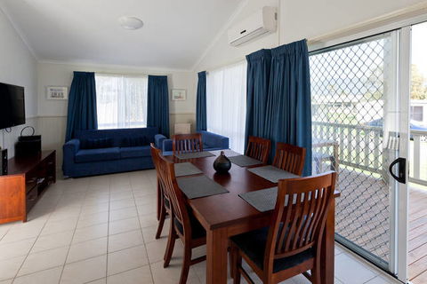 Corrimal Beach Tourist Park - Accommodation Directory 0