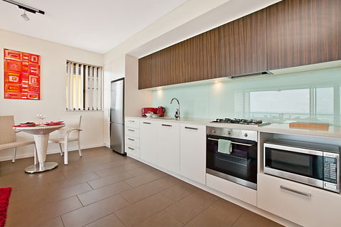Darwin Waterfront Luxury Suites - Accommodation Directory 3