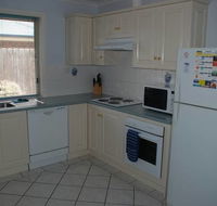 Dolphin Rise  Dolphin Rest - Accommodation Directory