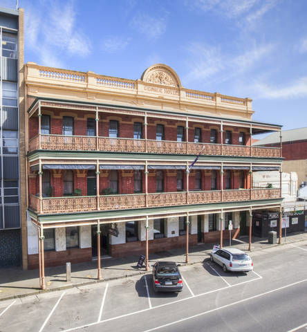 George Hotel & Cafe - Accommodation Directory 0