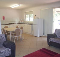 Golden Chain Margaret River Country Cottages - Accommodation Directory