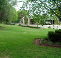 Golfview Motor Inn - Accommodation Directory