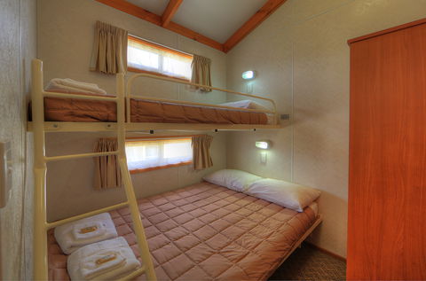 Inland Waters Holiday Parks Lake Burrendong - Accommodation Directory 0