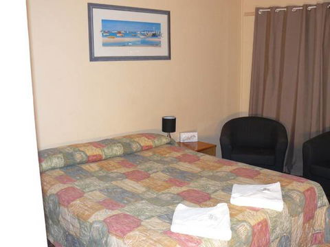 Jurien Bay Hotel Motel - Accommodation Directory 2