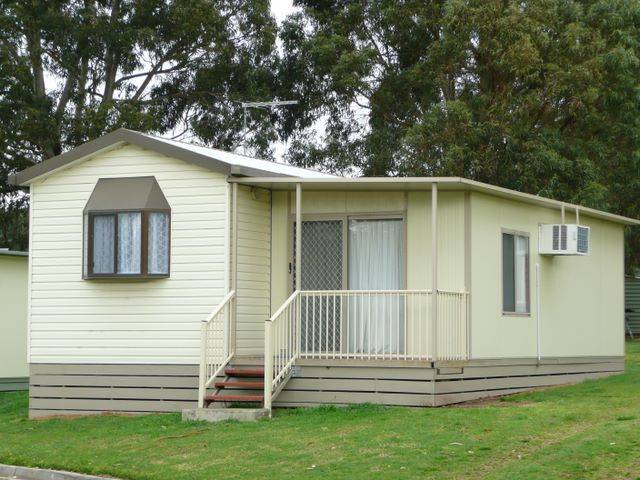 Burrumbeet VIC Accommodation Directory