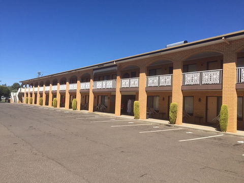 Lakeview Motel - Accommodation Directory 4