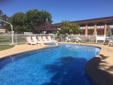 Lakeview Motel - Accommodation Directory 3