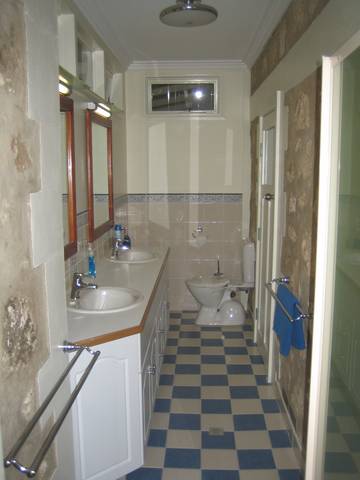 MacDonnell House (Naracoorte Cottages) - Accommodation Directory 0