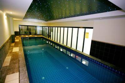 Mackay Grande Suites - Accommodation Directory 1