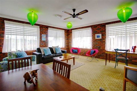 Matador Motor Inn - Accommodation Directory 7