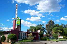 Mayfield Motel - Accommodation Directory 0