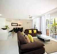 Noosa Tropicana - Accommodation Directory