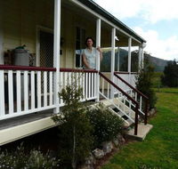 Oaklea Bed and Breakfast  Cottages - Accommodation Directory
