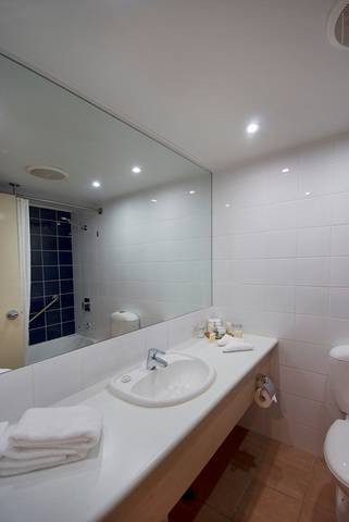 Outback Pioneer Hotel - Accommodation Directory 11