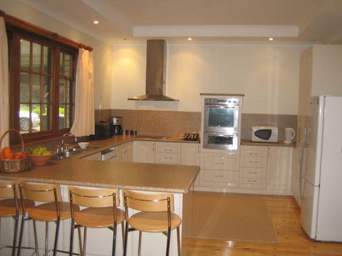 Pinkerton Hill (Naracoorte Cottages) - Accommodation Directory 2