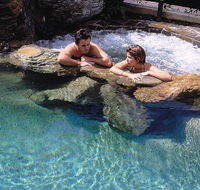 Reef Palms - Accommodation Directory