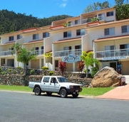 Reefside Villas Whitsunday - Accommodation Directory