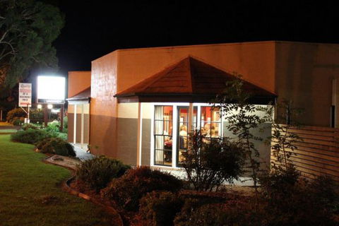 Comfort Inn Aden Mudgee - Accommodation Directory 16
