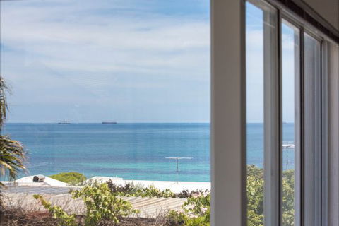 Cottesloe Beach House 2 - Accommodation Directory 12