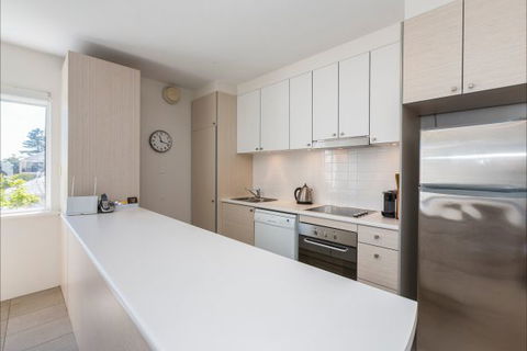 Cottesloe Samsara Apartment - Accommodation Directory 8