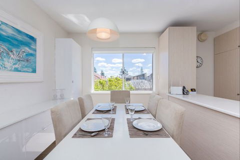 Cottesloe Samsara Apartment - Accommodation Directory 9