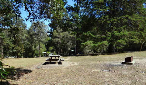 Cutters Camp Campground - Accommodation Directory 0