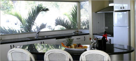 Rollingstone Beach Caravan Resort - Accommodation Directory 0