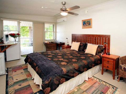 The Bank Guesthouse - Accommodation Directory 4