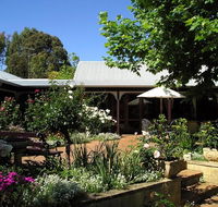 The Noble Grape - Accommodation Directory