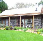 The Studio  The Barn - Accommodation Directory
