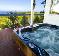 The White House Ocean View Spa Villa - Accommodation Directory