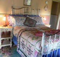 The Witches Garden - Cottage on the Creek - Accommodation Directory