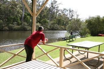 Top Tourist Riverview Tourist Park - Accommodation Directory 1