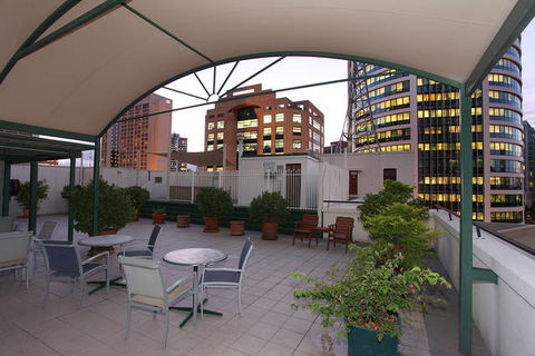 ULTIQA Rothbury Hotel - Accommodation Directory 4