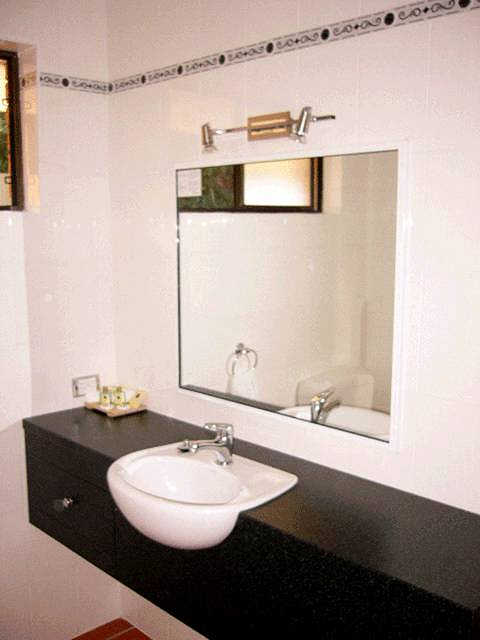 Victoria Lodge Motor Inn & Serviced Apartments - Accommodation Directory 4