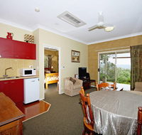 Wallaby Ridge Retreat - Accommodation Directory