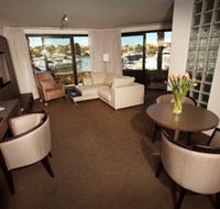 Pier 21 Apartment Hotel - Accommodation Directory