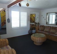 Sails Beach House Apartment Pottsville - Accommodation Directory
