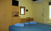Benjamin Singleton Motel - Singleton - Accommodation Directory 0