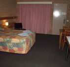 Holbrook Town Centre Motor Inn - Holbrook - Accommodation Directory