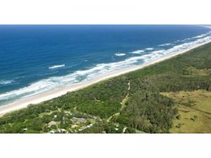 Wooyung Beach Holiday Park - Accommodation Directory 0