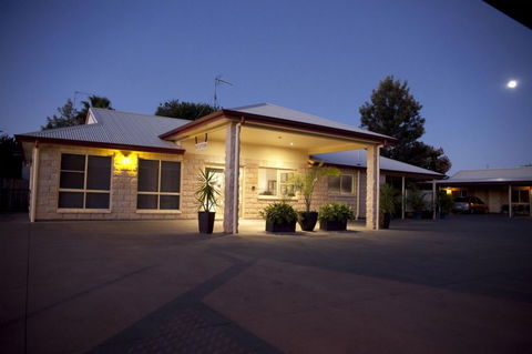 White Gums Motor Inn - Accommodation Directory 6