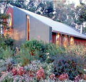 Clarendon Chalets - Accommodation Directory