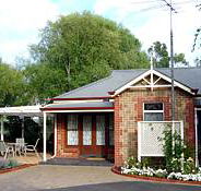 Amble In Self Contained Accommodation - Garden Retreat B  B - Accommodation Directory