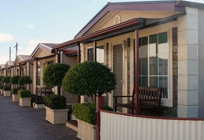 Comfort Inn Crystal - Accommodation Directory 1