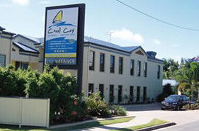 Coral Cay Resort Motor Inn - Accommodation Directory 3