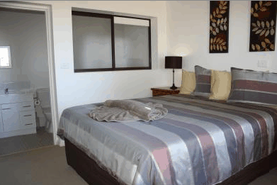 Bay View Holiday Village - Accommodation Directory