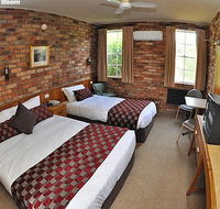 Log Cabin - Accommodation Directory